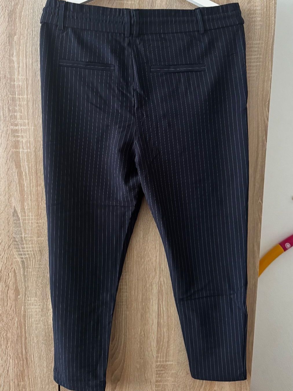 Only Pantalons: Only Stoffhose – D'occasion à Chur par vi_milena 1
