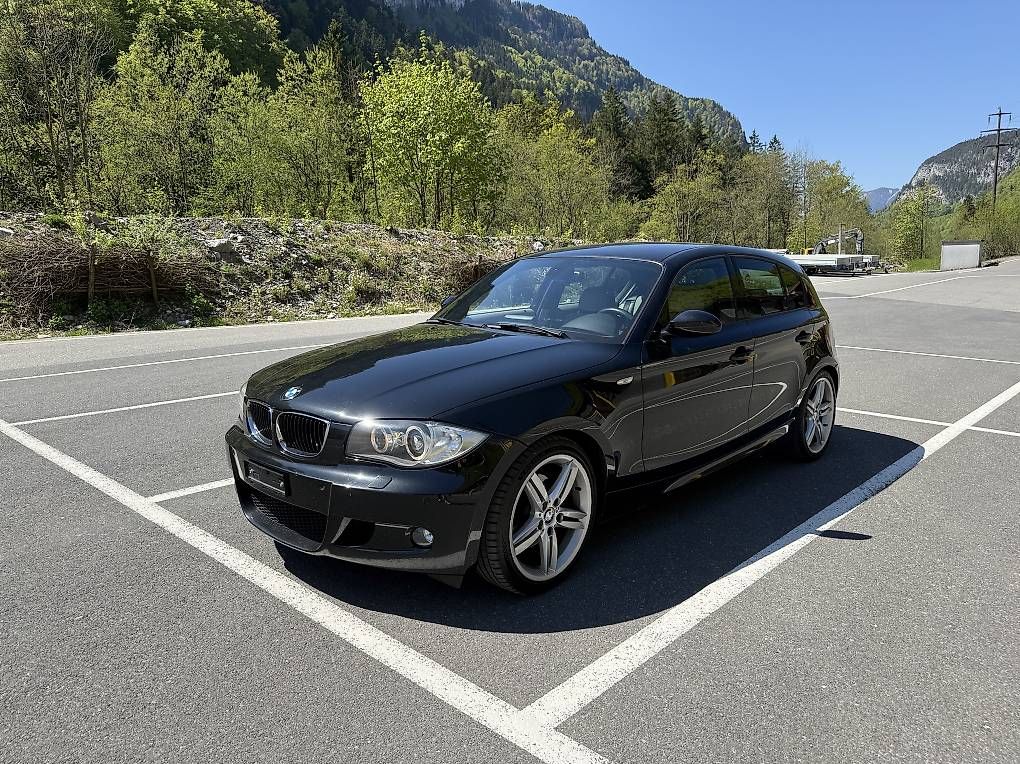 Autos: BMW 120d M-Paket – D'occasion à Brunnen par medo1994