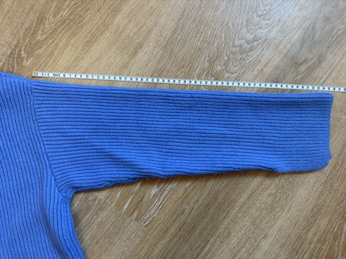 H&M Pullover & Sweatshirts: Pull maille bleu clair oversize H&M, t.36/S – Gebraucht aus Tavannes von Thriftshop 3