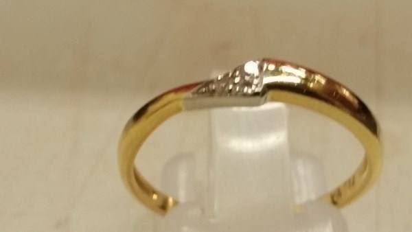 Anelli: Gold Ring 750(18k) mit diamant – Nuovo (secondo la descrizione) da Adliswil venduto da prince65 4