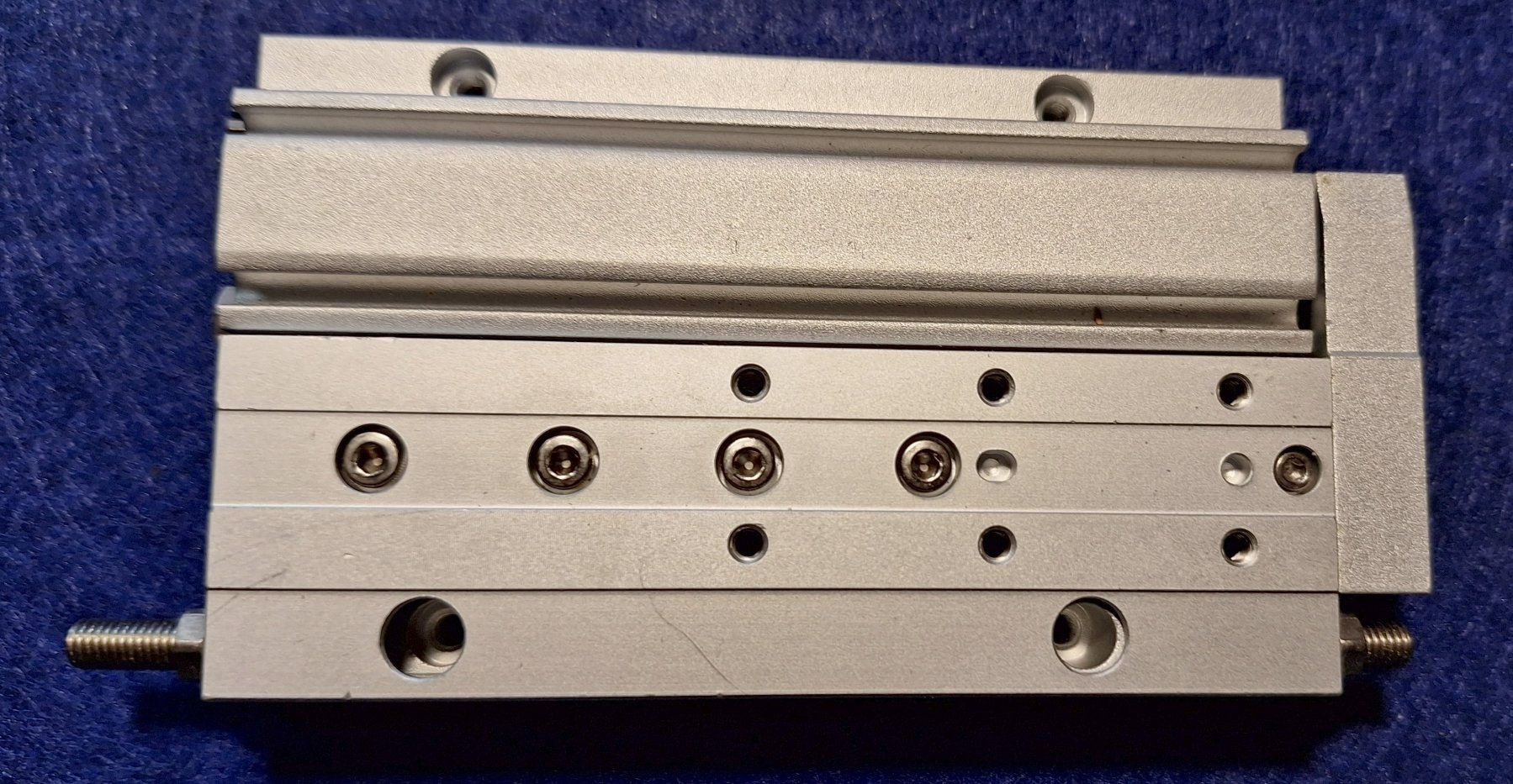 Altri prodotti elettronici: SMC MXF12-50 – Usato da Bussy FR venduto da 023