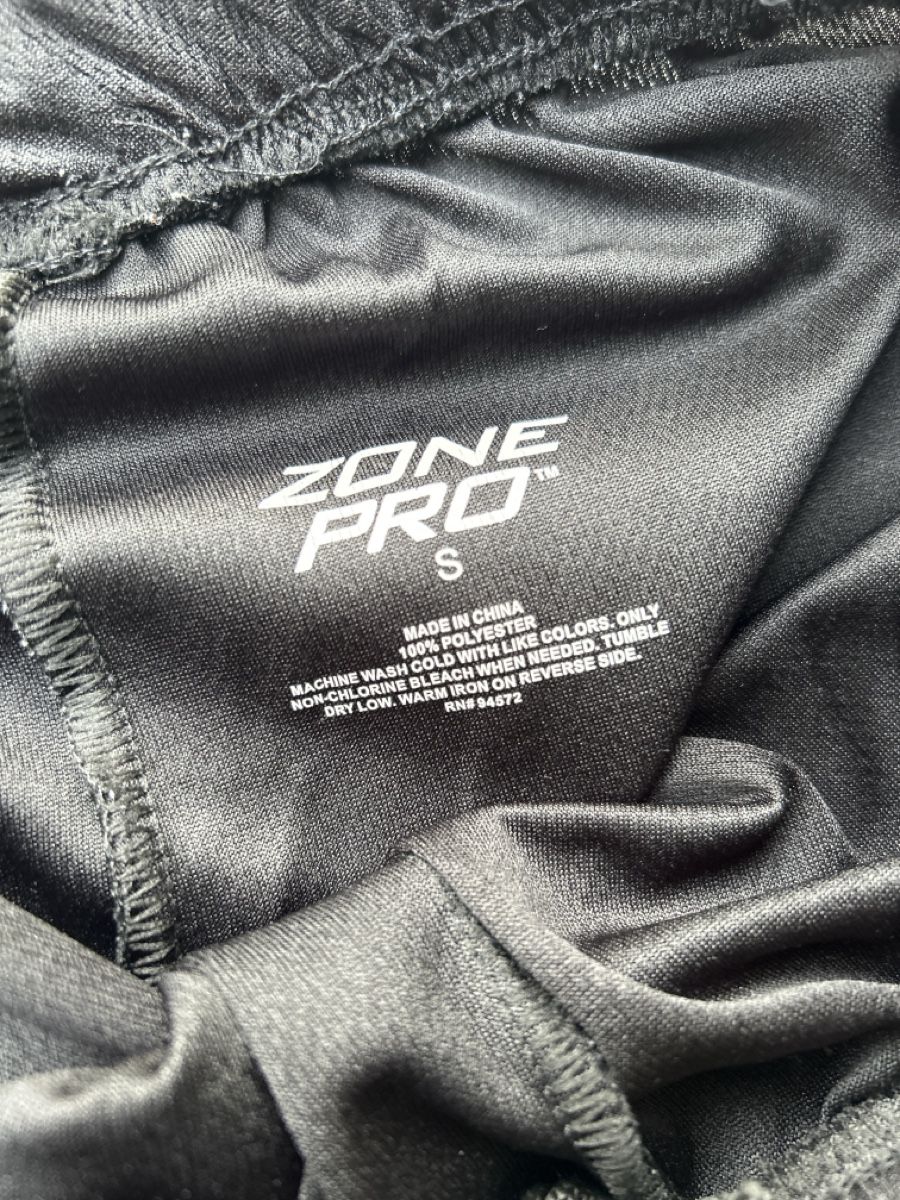 Hosen: Shorts Herren S tief schwarz  – Gebraucht aus Arth von Vrecam51 2