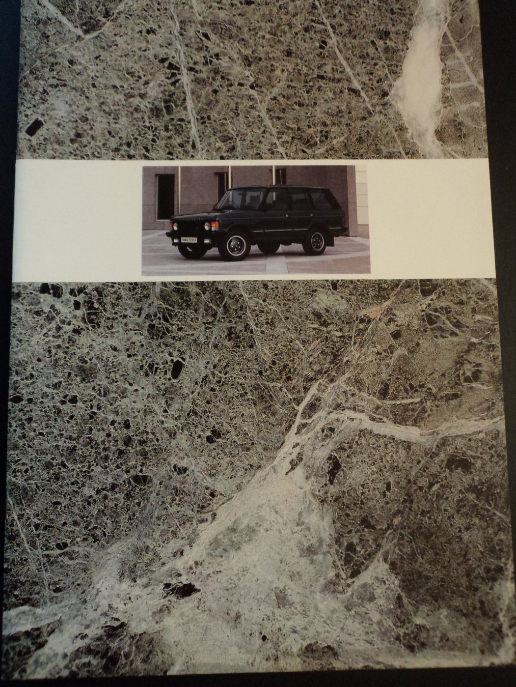 Rover Documenti: Prospekt Range Rover Vogue SEi – Usato da Schwarzenburg venduto da modelCARama