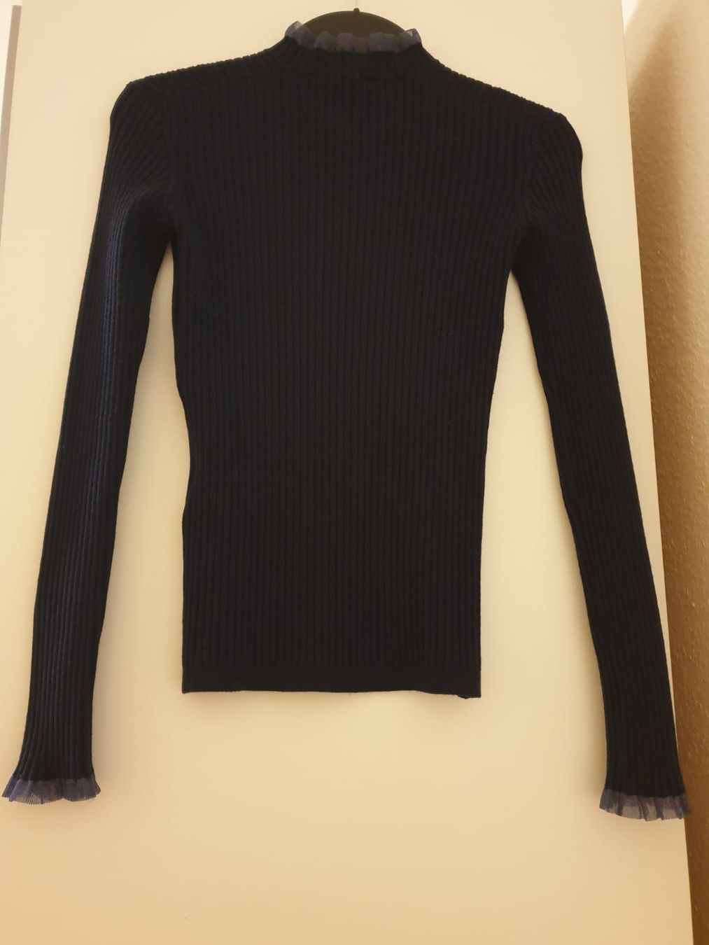 Maje Pulls & Sweat-shirts: Pull MAJE, S/36, navy, côtelé, excellent état – D'occasion à Neuchâtel par Virgule50 1