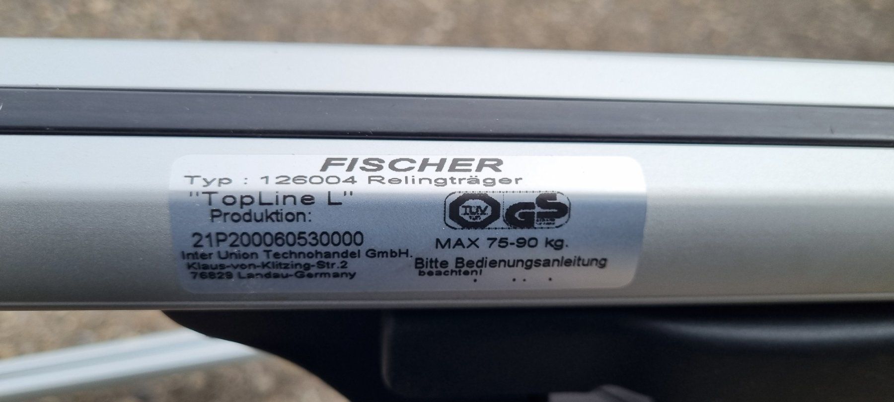 Dachträger: Dachträger Universal 1.2m breit Aluminium Aerodynamisch. – Gebraucht aus Safnern von 1EJR8 4