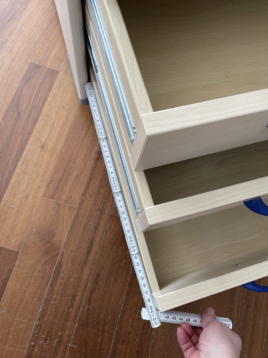 Moll Banconi: Rollcontainer Moll Ahorn Dekor, 4 Schubladen Top! – Nuovo (secondo la descrizione) da Neuenkirch venduto da balani 8