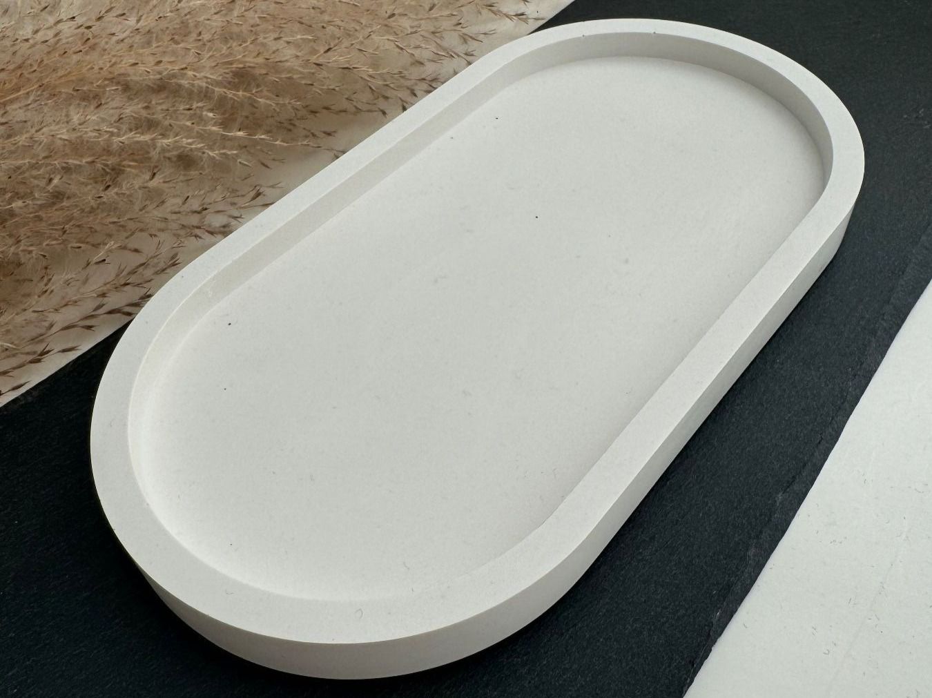 Piatti di portata: Edles Tablett Oval, Beige Ton Handmade neu – Nuovo (secondo la descrizione) da Goldach venduto da byBigo 1