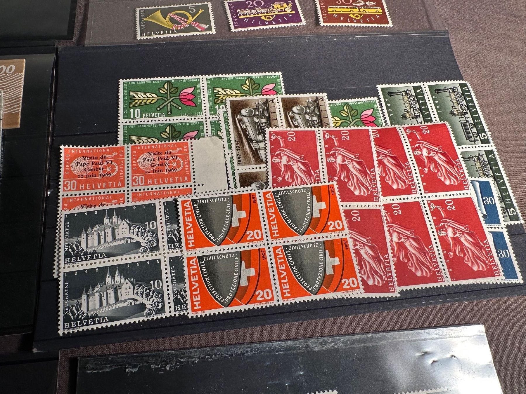 Tutti i francobolli: Sammlung Sitzende Helvecia+ Postfrisch Steckkarten Hoher KAT – Usato da Stettfurt venduto da 2442 9