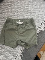 H&M SHORTS KURZE HOSE OLIVE GR 104