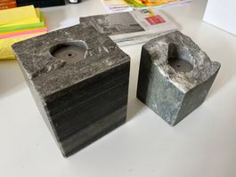 2 Kerzenhalter aus Stein/Granit