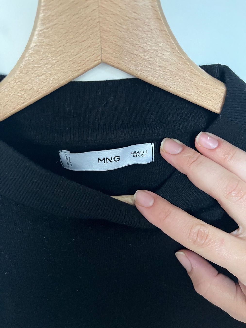 Mango Maglioni & Felpe: Pullover von Mango – Usato da Wädenswil venduto da Vuki 1