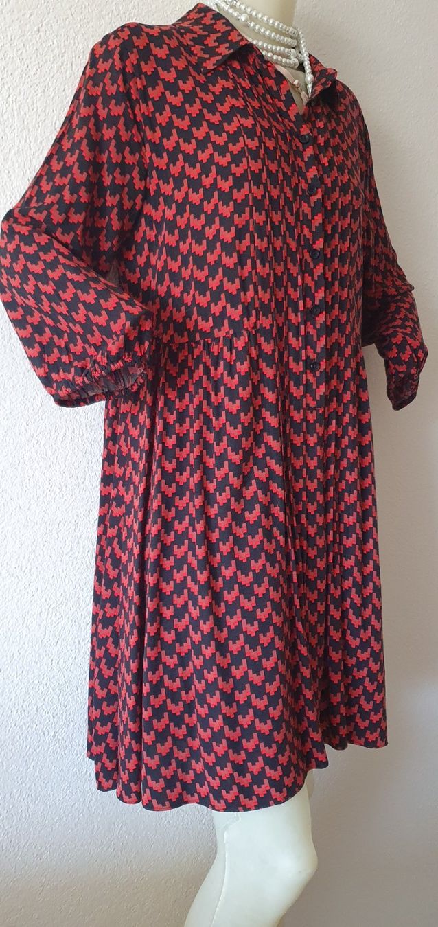Comma Vestiti: COMMA Viscose Kleid gr40, dubliert Neuwertig – Usato da Niederbipp venduto da blu_jw7r 1