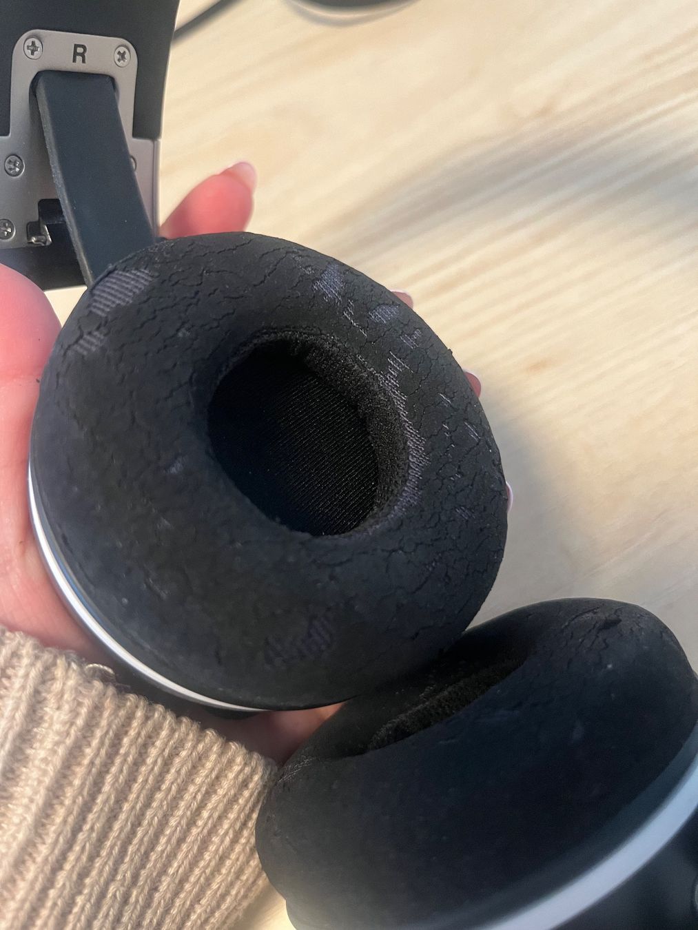 Sennheiser Cuffie: Freitag x Sennheiser Kopfhörer On Ear mit Case – Usato da Aarau venduto da BusyBumblebee 7