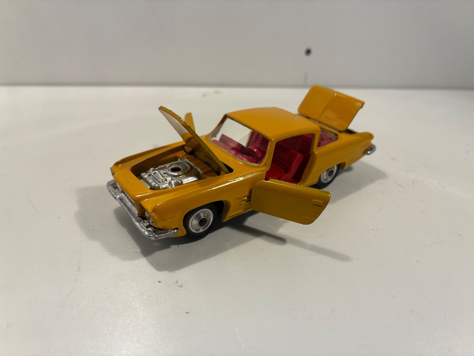 Corgi Toys Voitures modèles: Corgi Chrysler – D'occasion à Gümmenen par Supererland 4