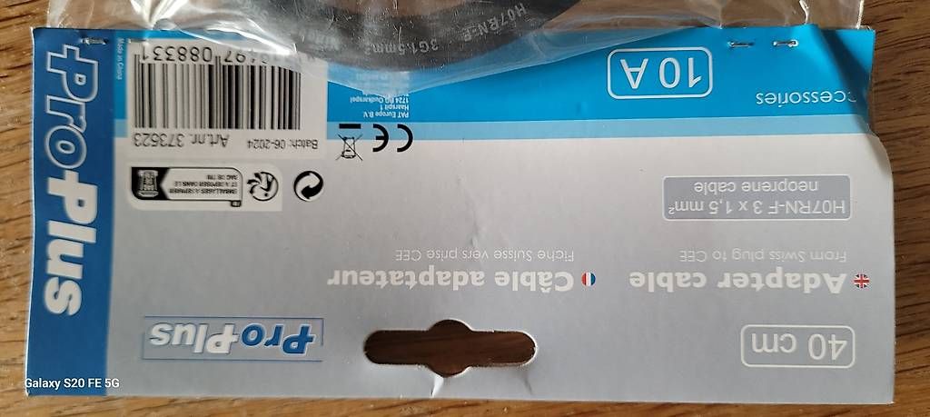 Unità & Adattatore: 230 Volt Adapter Schweizer auf CCE Stecker. Camping  – Usato da Illighausen venduto da malz01 1