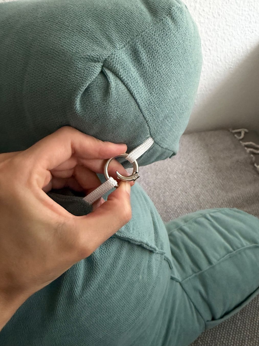 Coussins: Lesekissen mit Armlehne – D'occasion à Zürich par Blumeeee 3