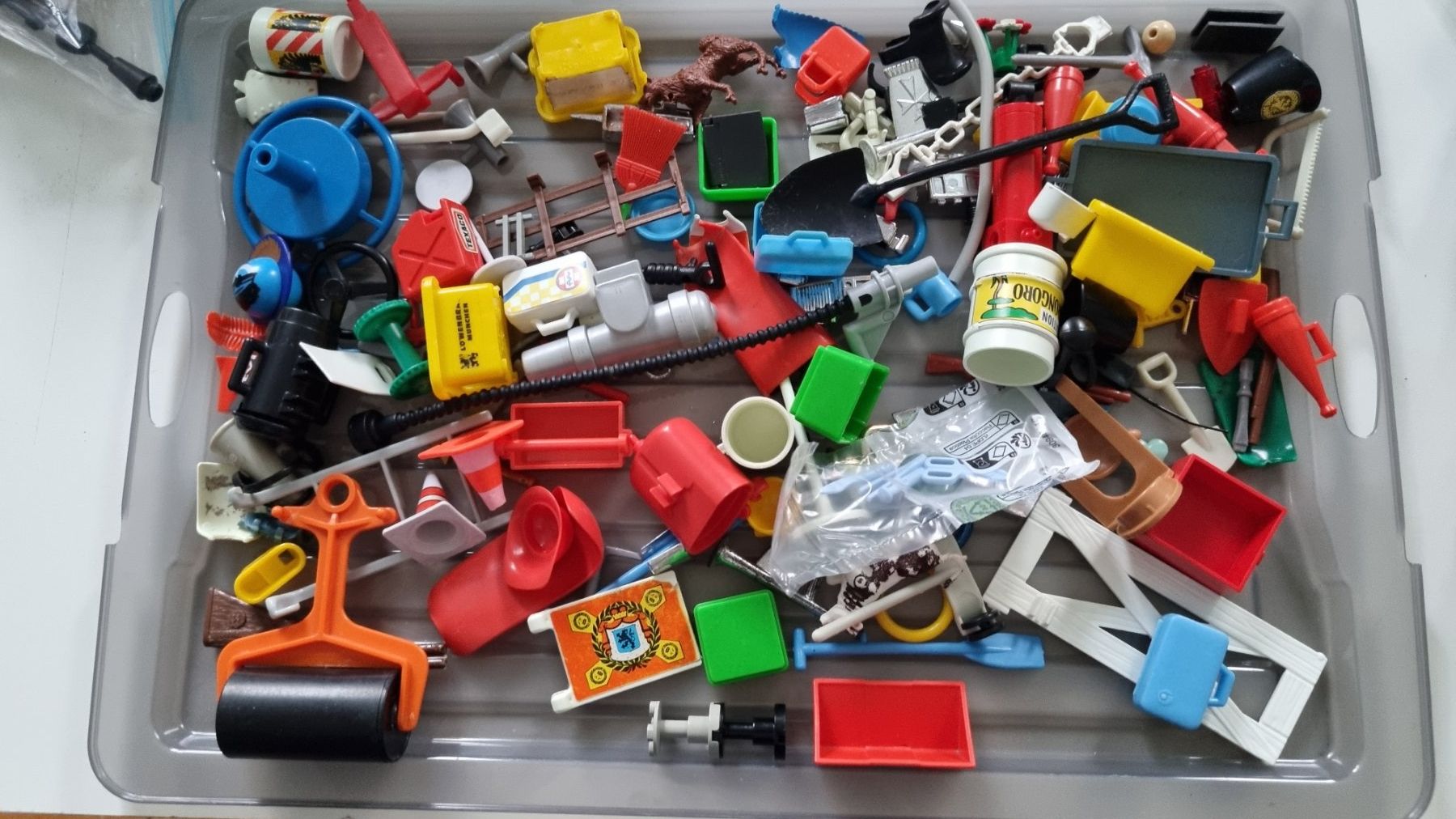 Playmobil Spielhäuser: lot de Playmobil divers – Gebraucht aus La Chaux-de-Fonds von mikilo1 1