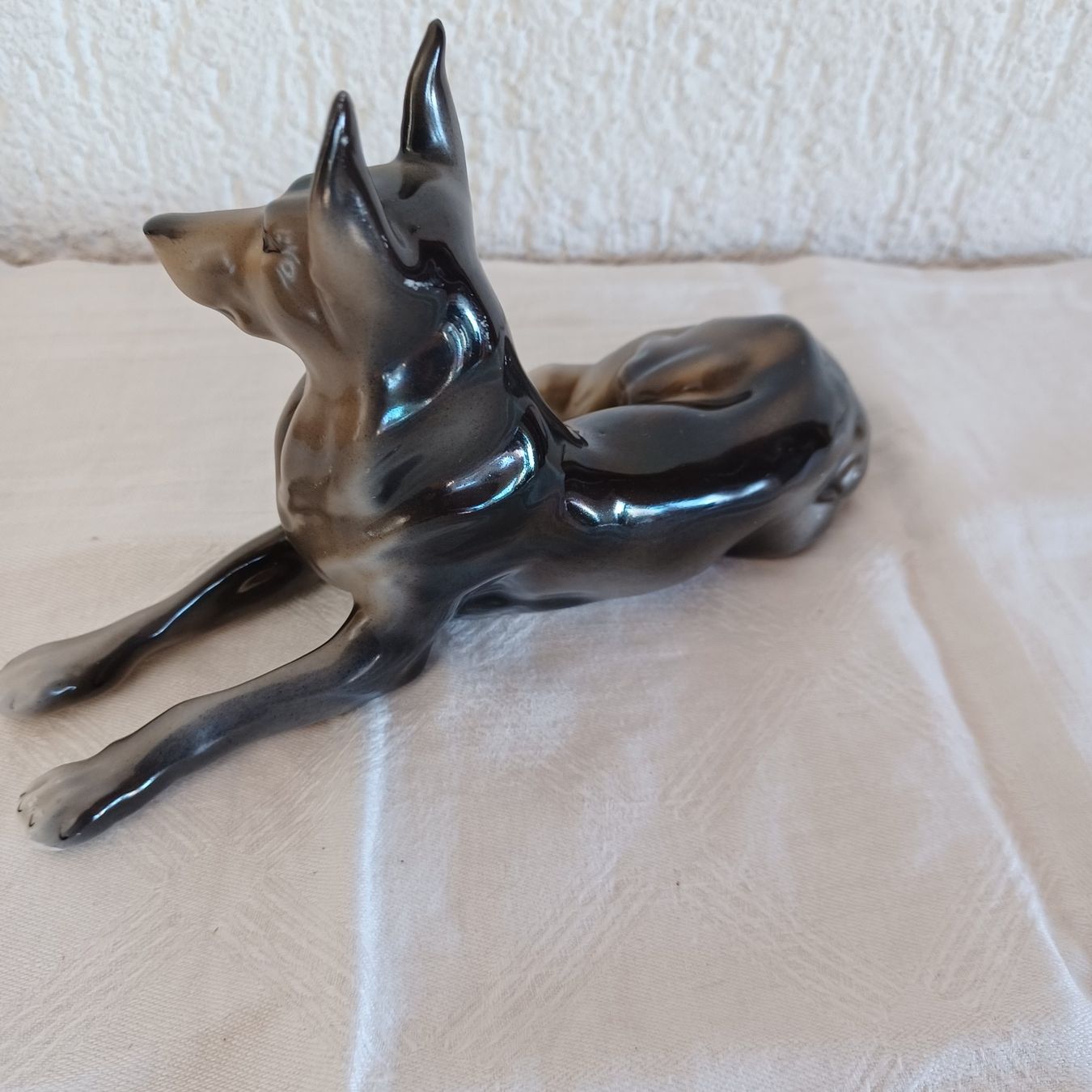 Statuette: schöner Schäferhund mit Marke – Usato da Abtwil SG venduto da luupsy 2