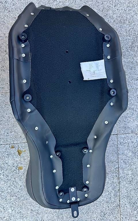 Toutes les pièces détachées moto: Saddlemen Motorradsattel RoadSofa LS – D'occasion à Brugg AG par Haesi5 3
