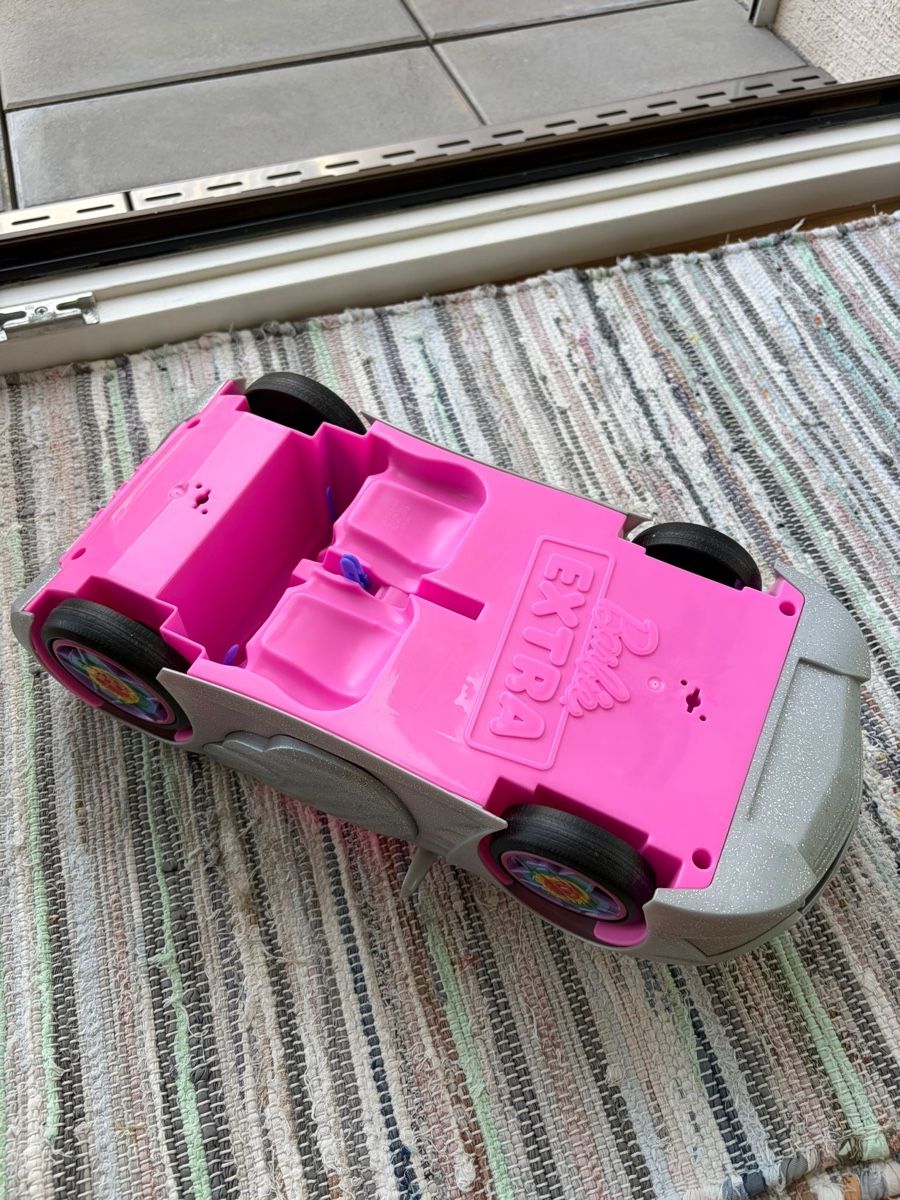 Giocattoli: Barbie Extra Auto – Usato da Altdorf UR venduto da matwin 2