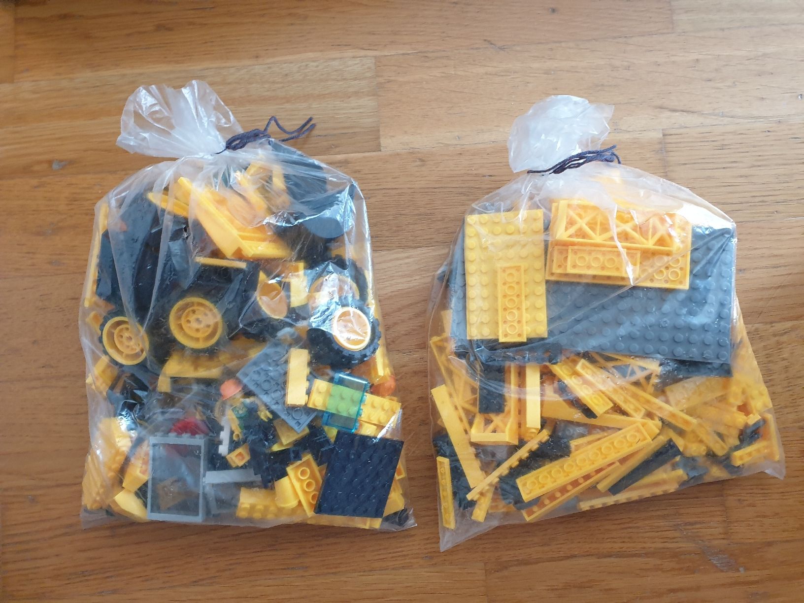 Kit di costruzioni: Lego ähnliche oder kompatible Klemm Bausteine – Usato da Ittigen venduto da Ziok187