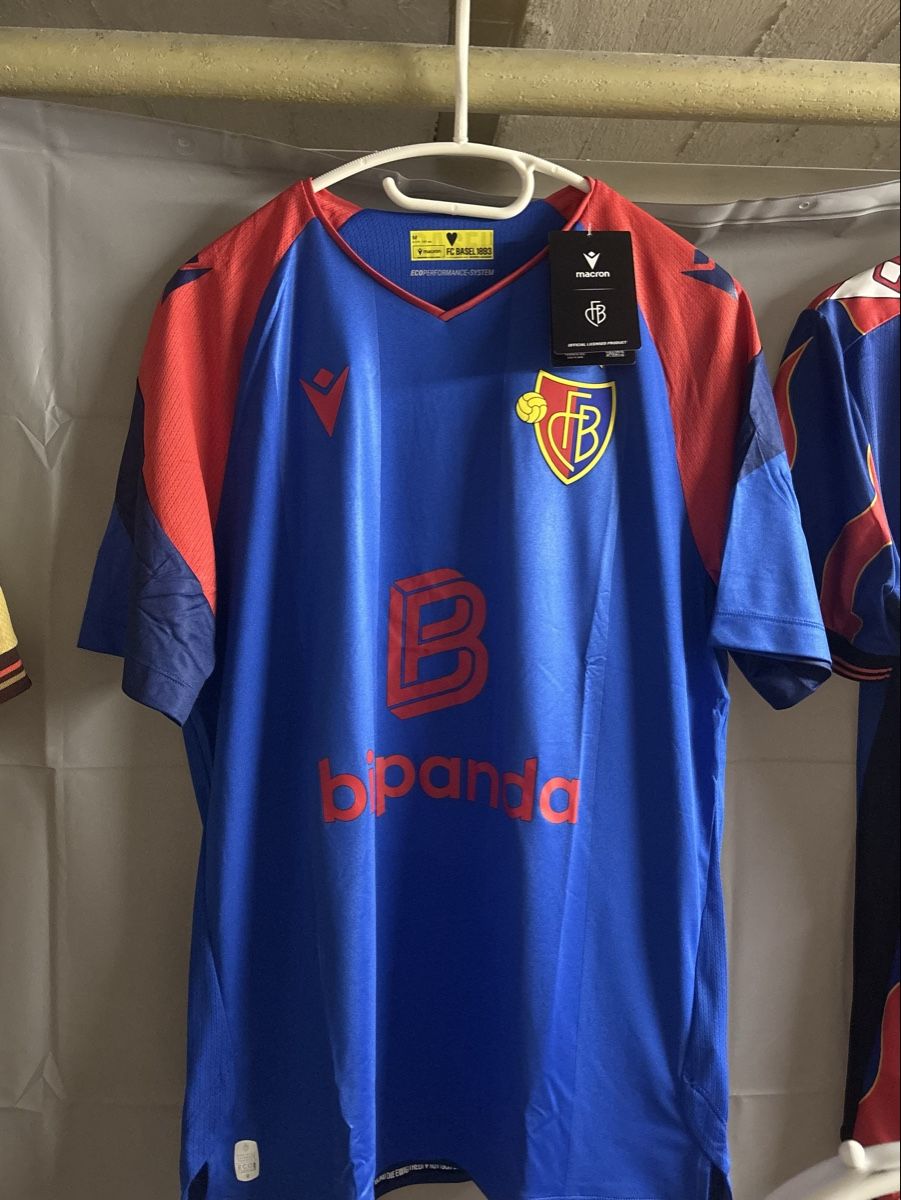 Canottiere & Pantaloni: Fc Basel Heimtrikot Shaqiri Gr.M – Nuovo (secondo la descrizione) da Basel venduto da kleinerprinz