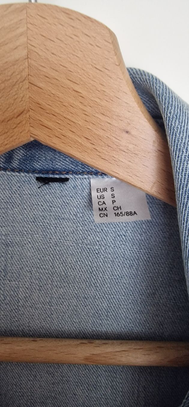 Camicette: Jeanshemd / Jeansbluse, hellblau, Gr. S, neuwertig! – Usato da Werdenberg venduto da Siril1 5