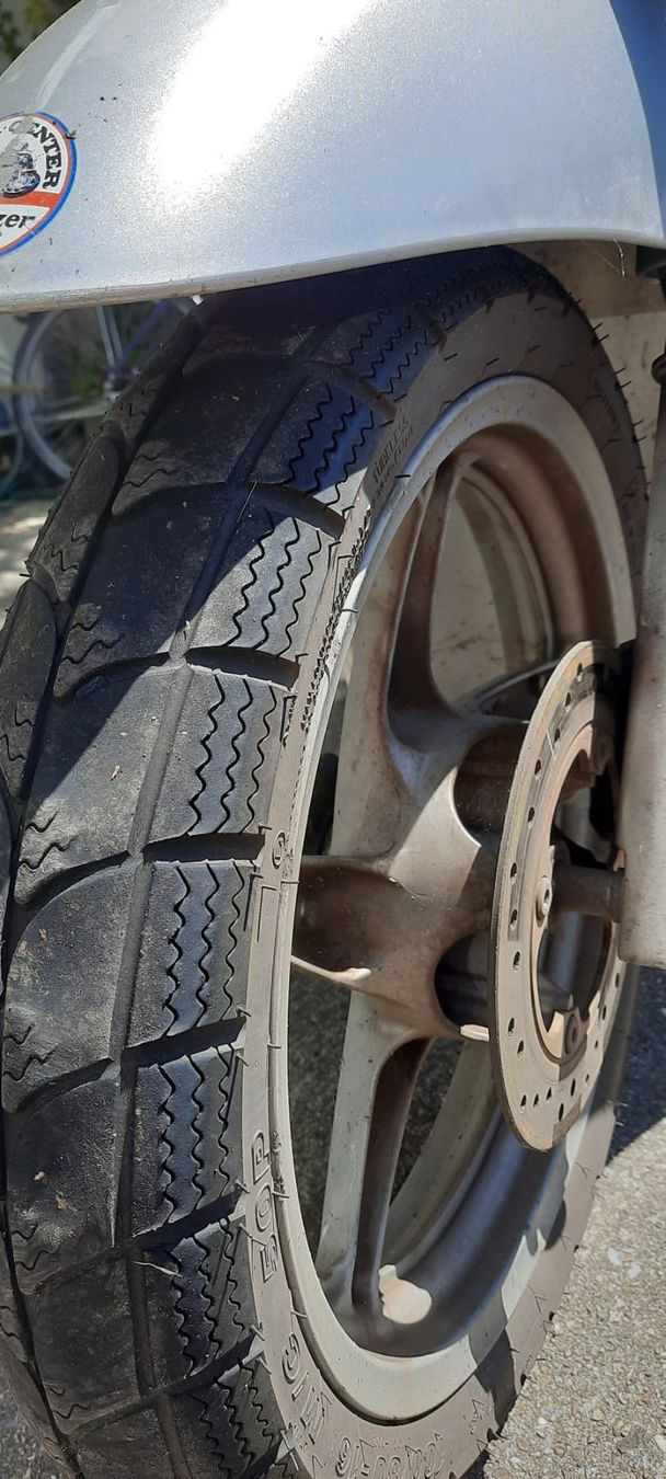 Honda Scooter: Honda SH 125 – Usato da Wettingen venduto da 2fiule5 5