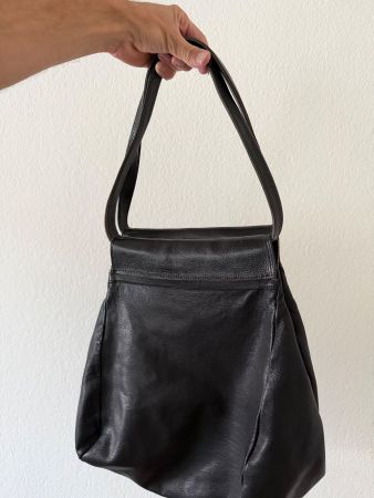 Schwarze Handtasche Leder mit Reissverschluss