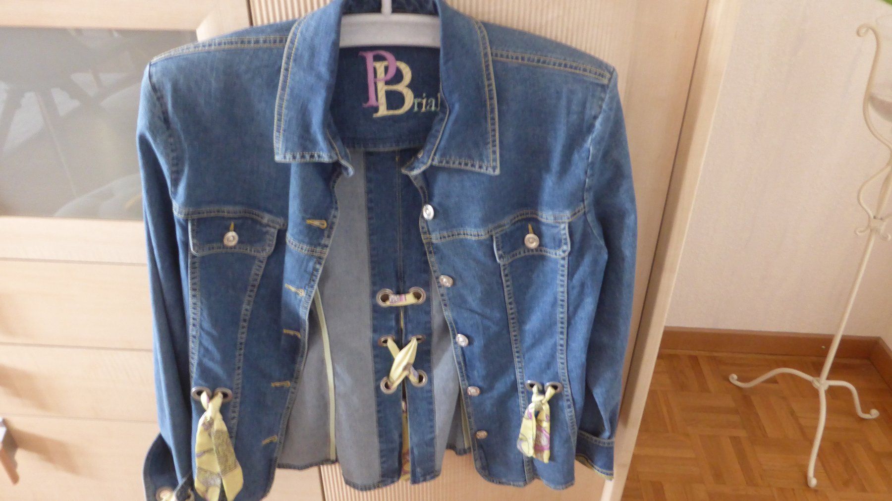 Giacche: Veste en jean's Brial – Usato da Genève venduto da LucieA01