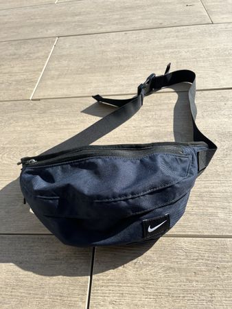 Nike Bauchtasche