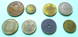 8 alte Münzen aus überall, siehe Fotos