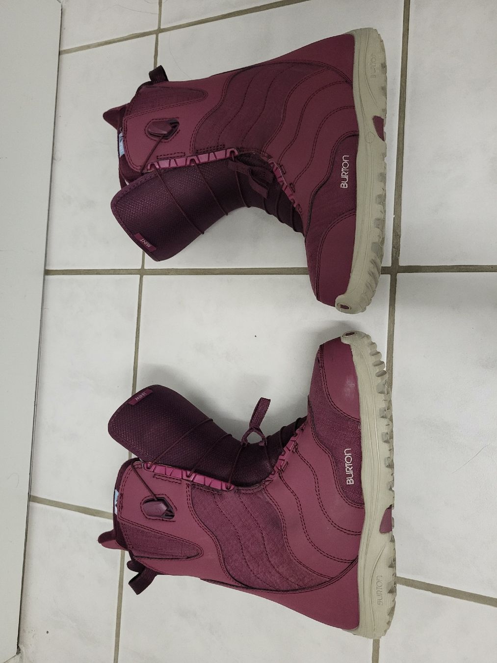 Burton Scarpe per ragazze: Snowboardschuhe Gr. 40 – Usato da Horgen venduto da Catch22 5