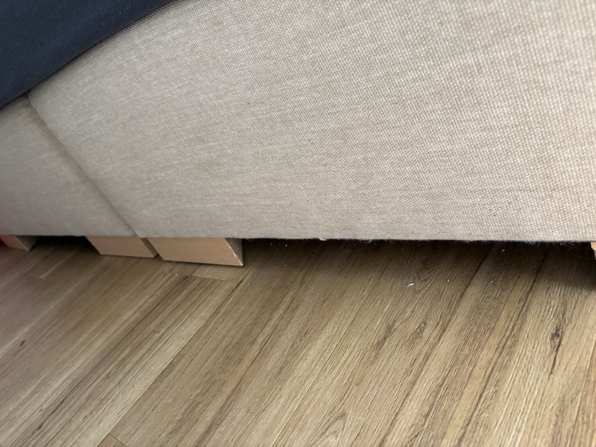 Letti: Boxspringbett 160 auf 200 – Usato da Höri venduto da Celine.11 1