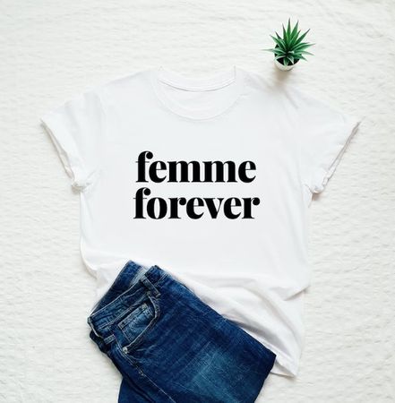 "Femme Forever" T-Shirt, Grösse L Top Zustand für Sommer!