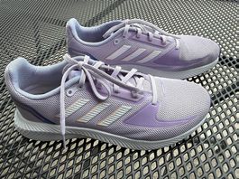 adidas Performance Court Team 2.0 Damen Hallenschuh, Gr. 42