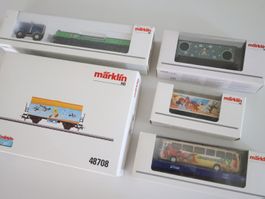 Märklin 5 x moderne Wagen + Fahrzeuge Set - H0