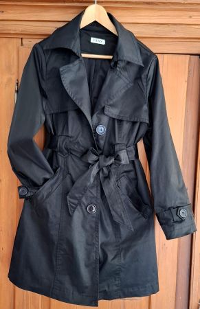 Trenchcoat / Regenmantel kurz / Jacke Damen 38