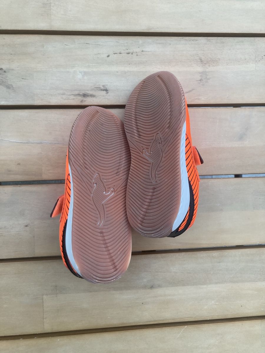 Scarpe per ragazzi: Hallenturnschuhe Gr 31 – Usato da Laupen BE venduto da stef_h 3