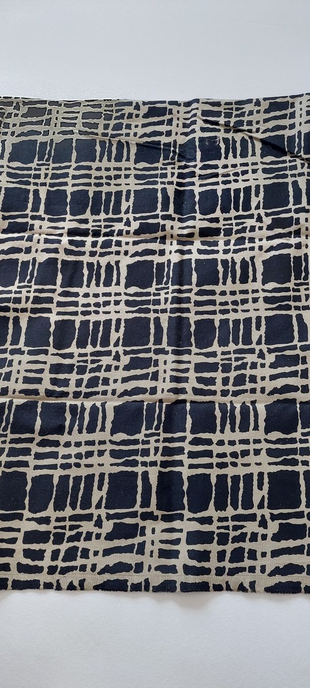 Tessuti: Stoffreste mit Karomuster schwarz/beige 103x 130cm – Nuovo (secondo la descrizione) da Kreuzlingen venduto da peugeotj9