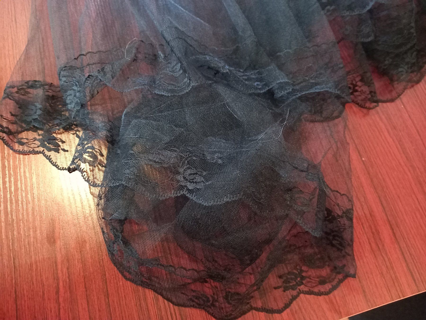 Kostüme: 5x schwarzer Trauerschleier / Voile de deuil noir – Neu und originalverpackt aus Lausanne von batishop 4