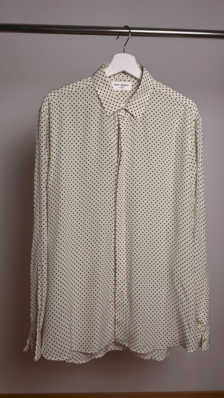 Saint Laurent Chemises: Saint Laurent Punkte creme – Neuf (Voir description) à Burgdorf par ime_f9f6 2