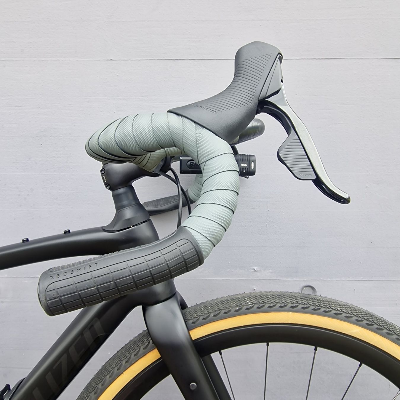 Specialized Velos: SPECIALIZED Diverge STR (Pro) & WAHOO Navi & Knog Light – Gebraucht aus Ossingen von Tronikus 8