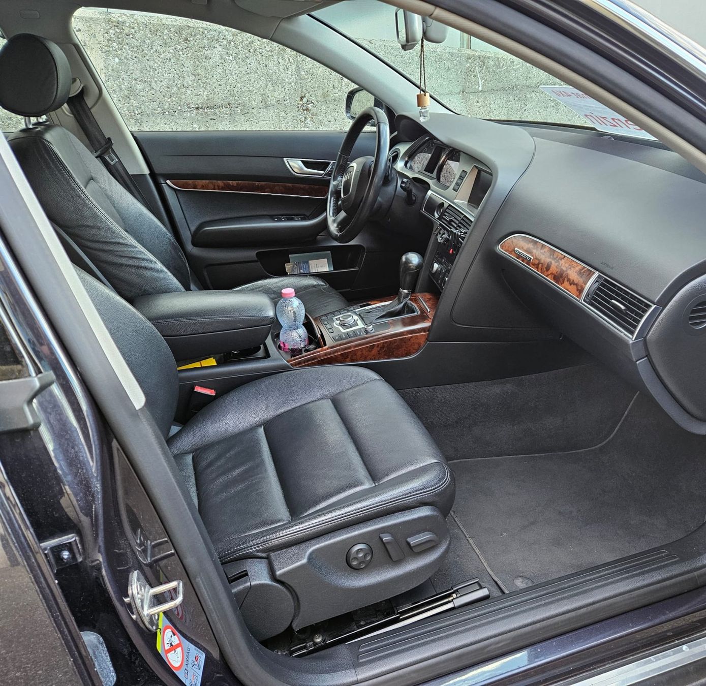 Audi Automobili: AUDI A6 Avant Quattro 3.2 V6 – Usato da Biel/Bienne venduto da erw_h27c 6