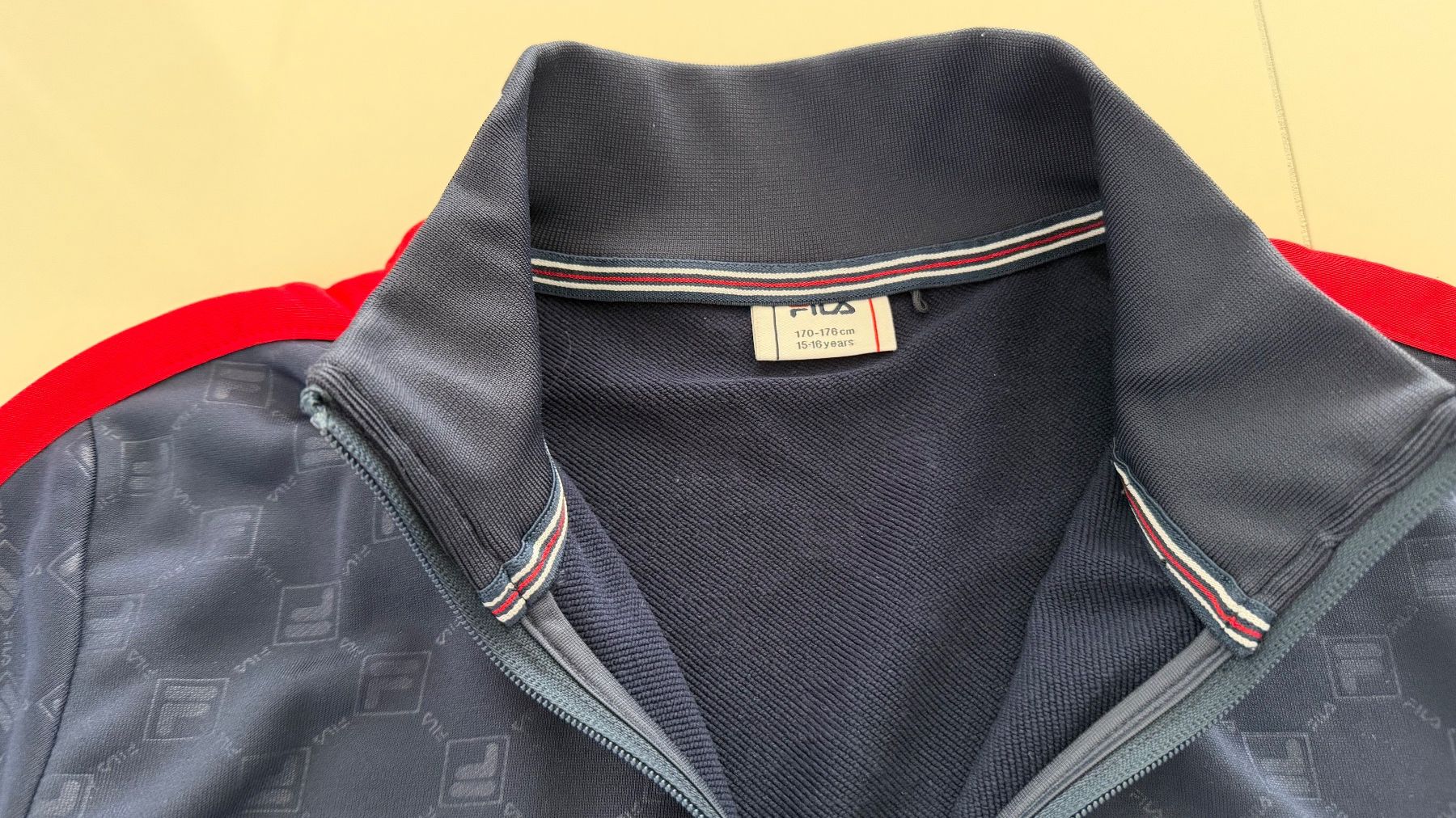 Fila Giacche & Cappotti: Knaben leichte Jacke – Nuovo (secondo la descrizione) da Rheineck venduto da pssesolnet 1