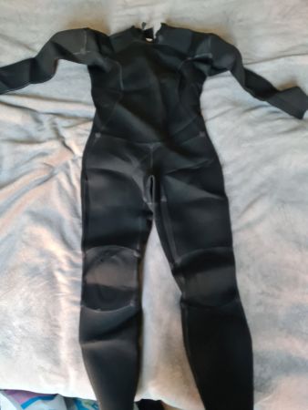 combinaison de plongée Decathlon Olaian L (neuve)
