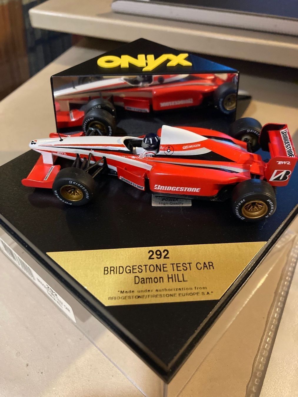 Onyx Modellini d'auto: Bridgstone test car. 1/43.  Onyx – Usato da Versoix venduto da Jeannot57
