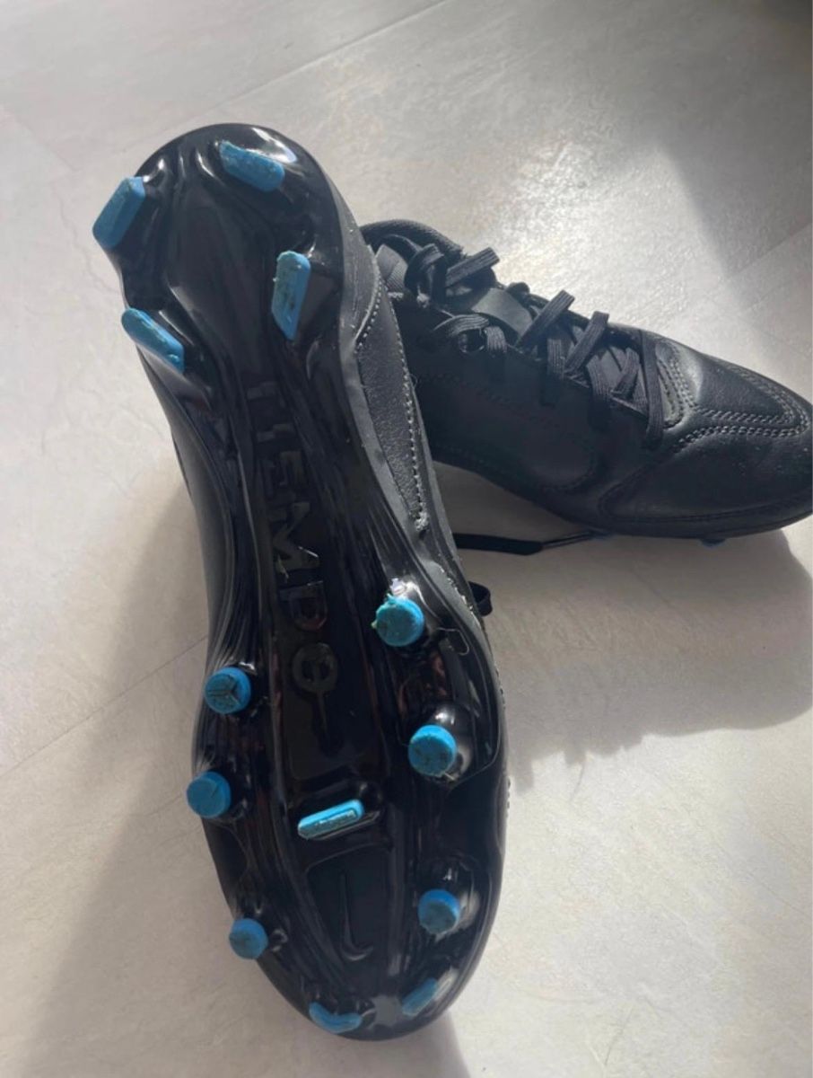 Nike Herrenschuhe: Fussballschuhe – Gebraucht aus Sargans von mar_5m9d 1