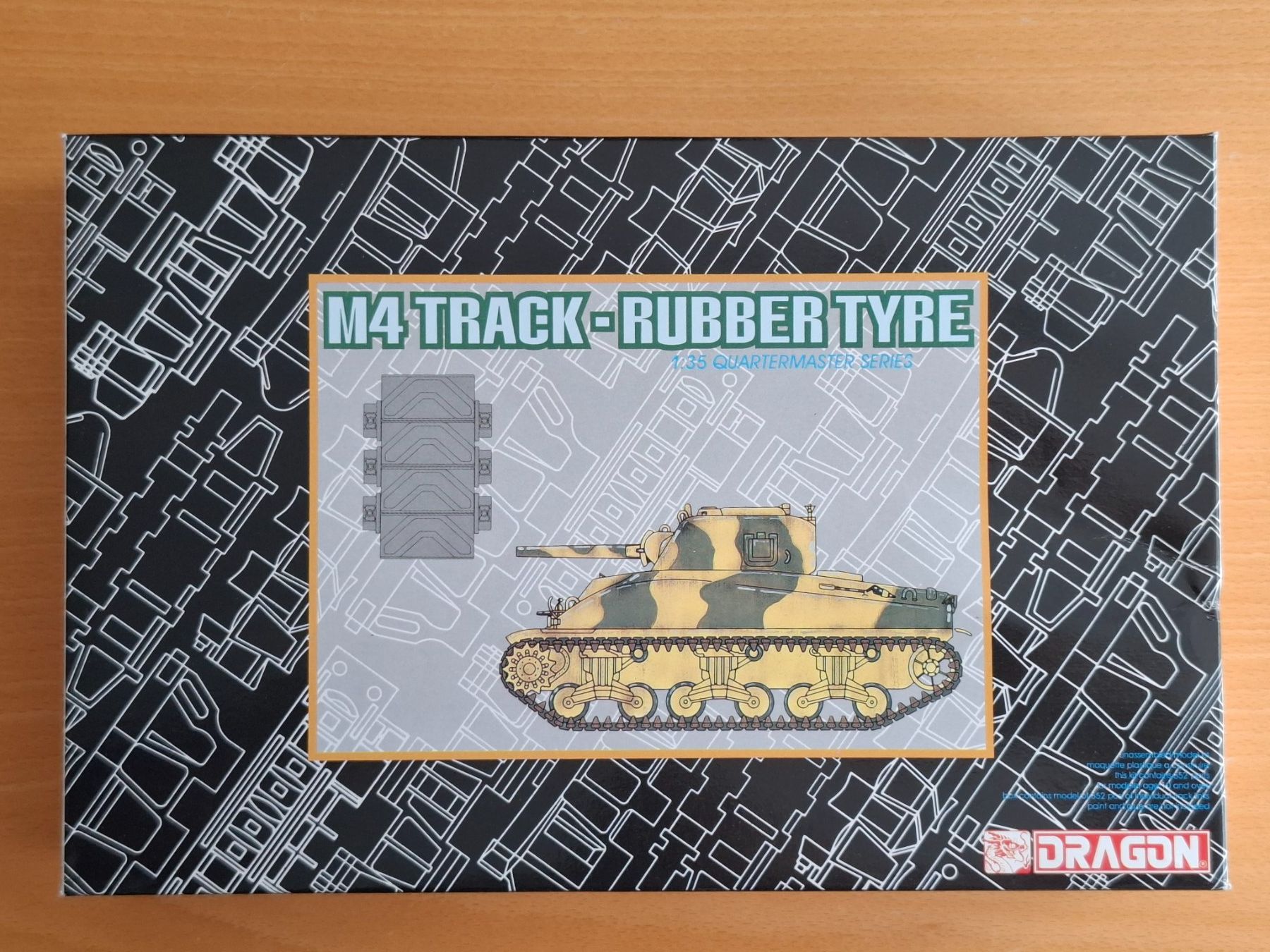 Kit di modellismo & Modellini statici: Dragon 1/35 M4 Track - Rubber Tyre – Nuovo e nell'imballaggio originale da Diepoldsau venduto da beeteutel