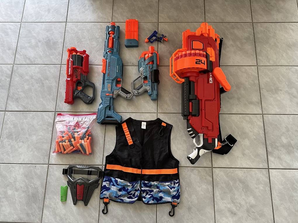 Giocattoli: Grosse NERF Sammlung - Mega Mastodon + Weste + viele Darts – Usato da Berg TG venduto da Riovida